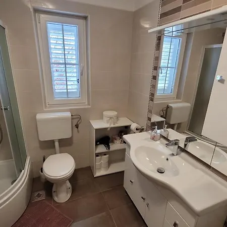 Katy Guest house