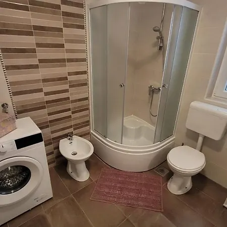 Katy ゲストハウス 4*