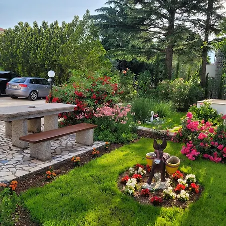 Katy Guest house