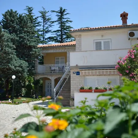 Guest house Katy 4*