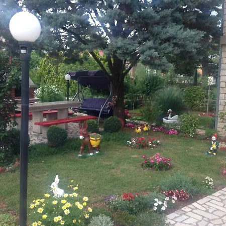 ゲストハウス Katy クルク