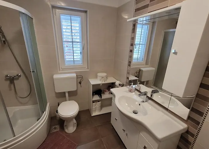 Katy בית הארחה